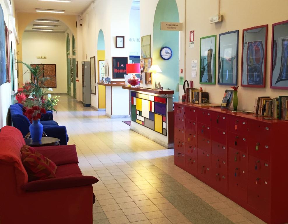 Litus Roma Hostel Lido di Ostia Kültér fotó Reception